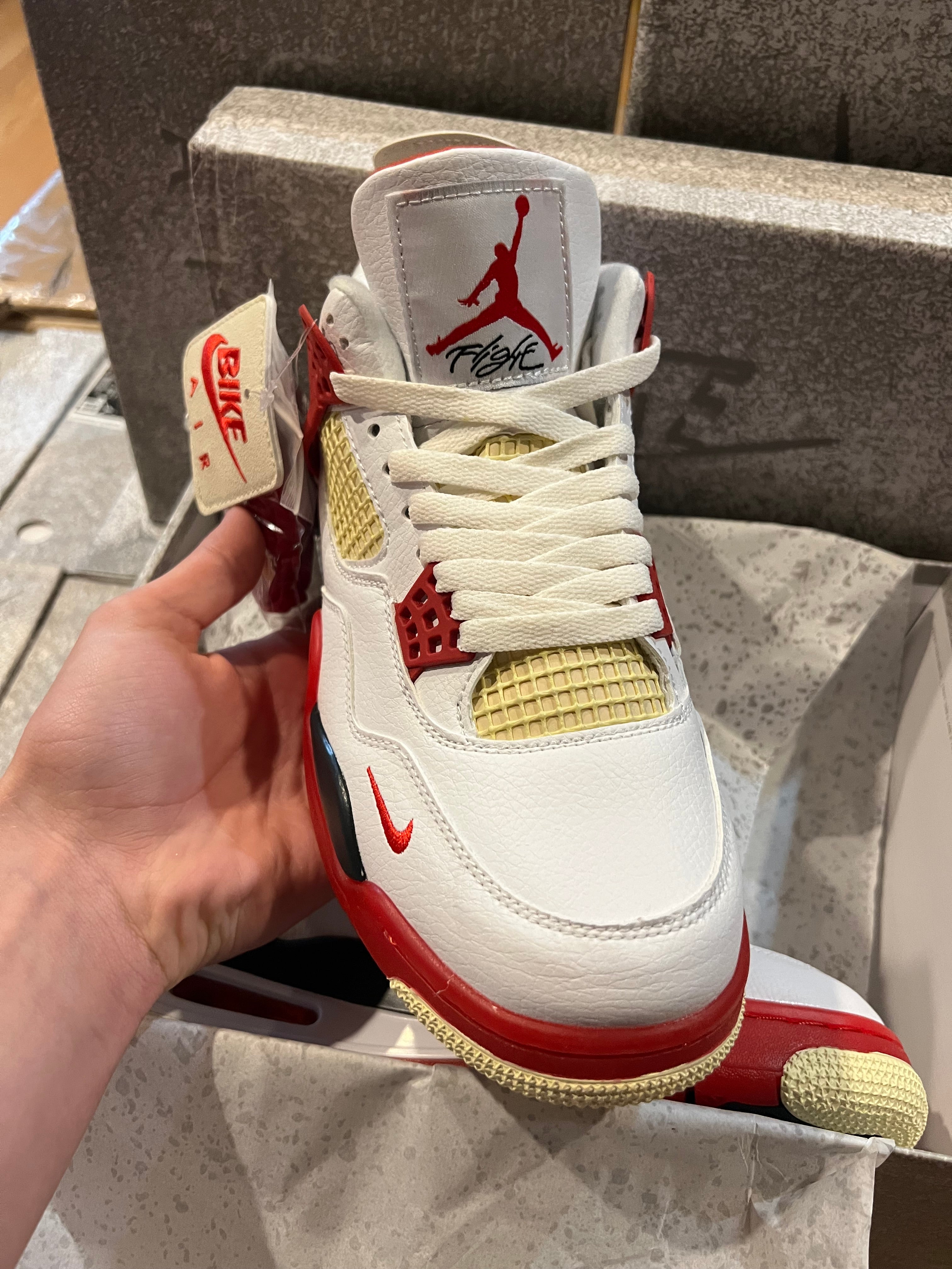 Nigel Jordan 4’s