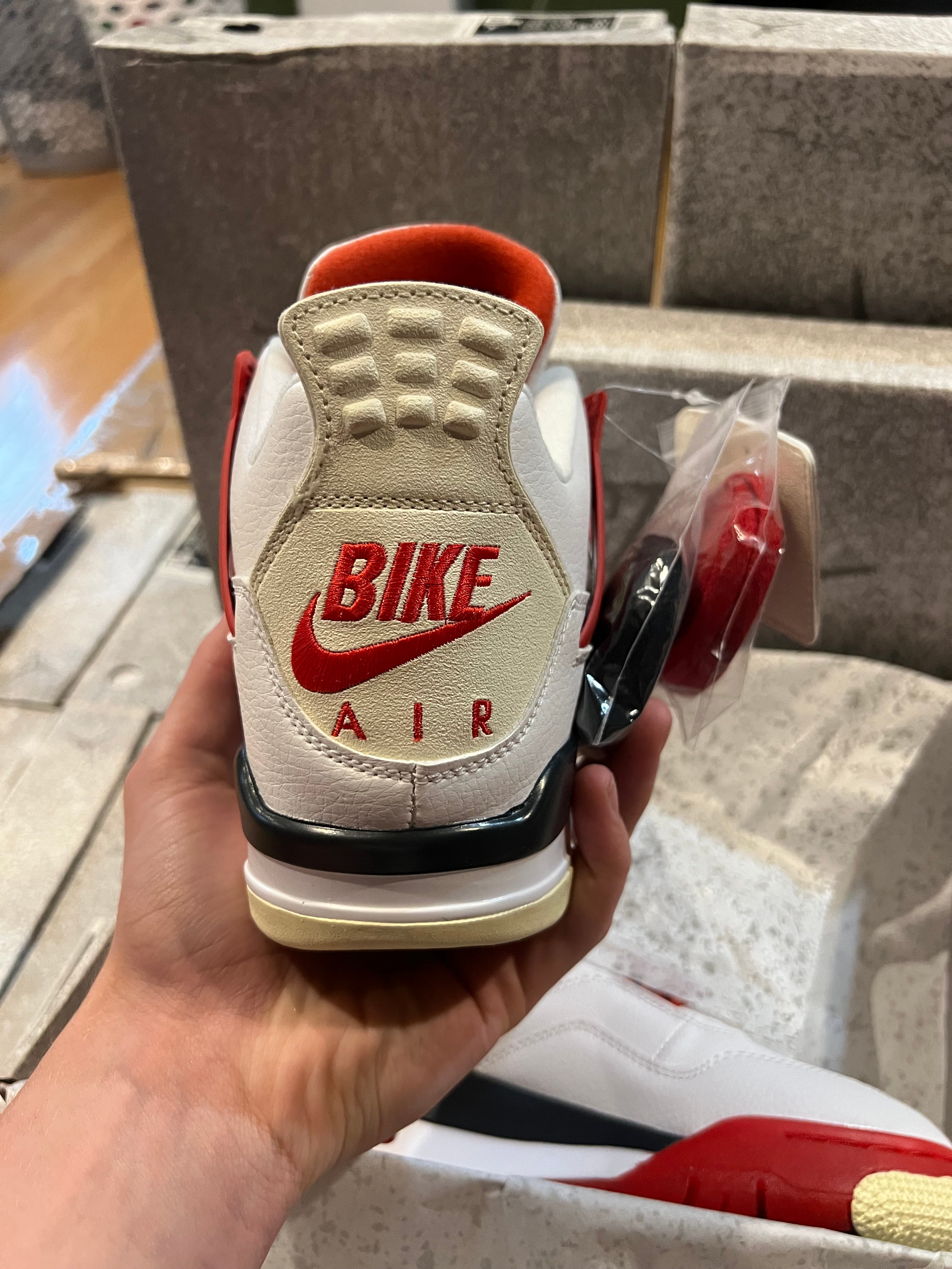 Nigel Jordan 4’s