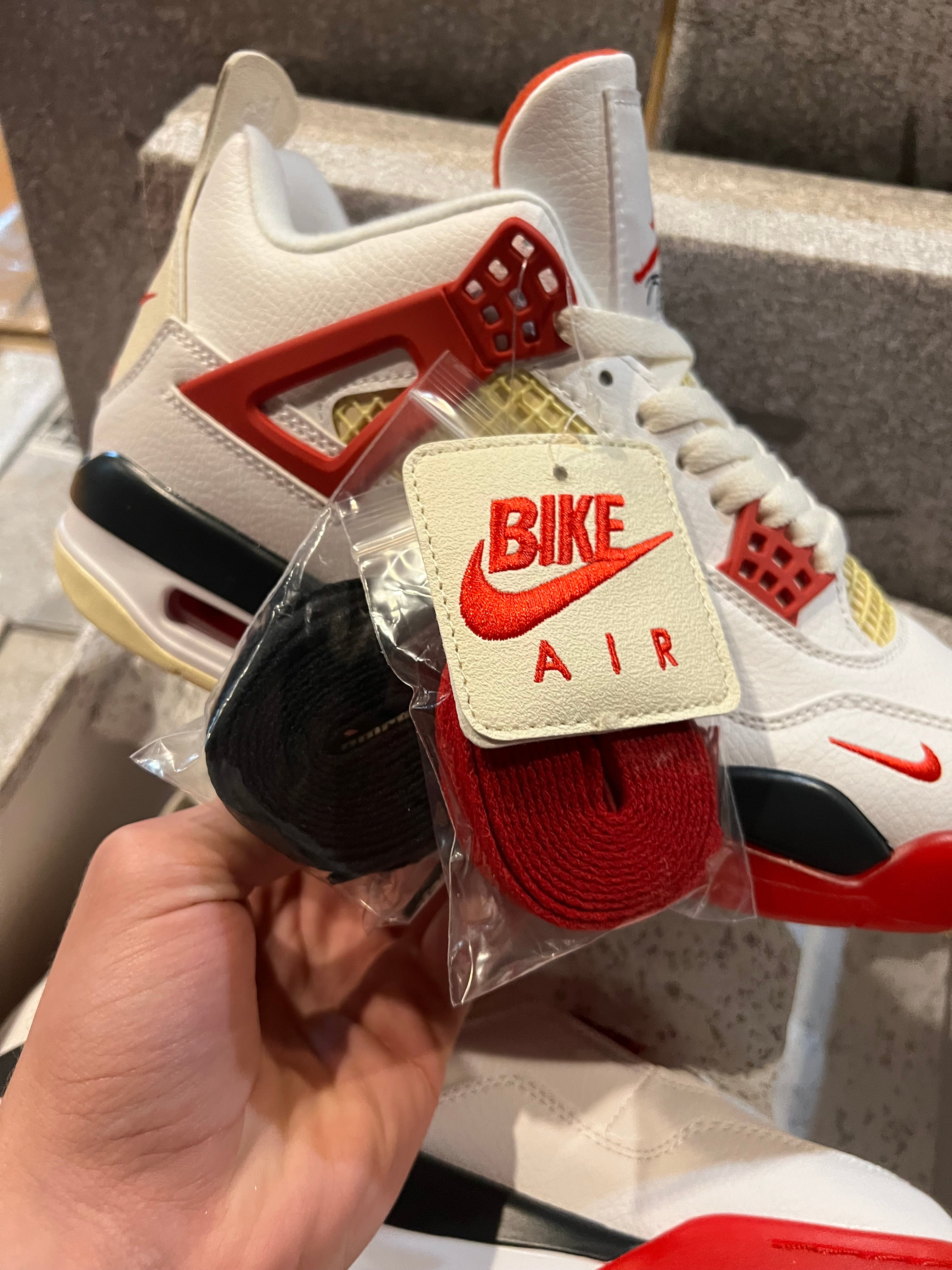 Nigel Jordan 4’s