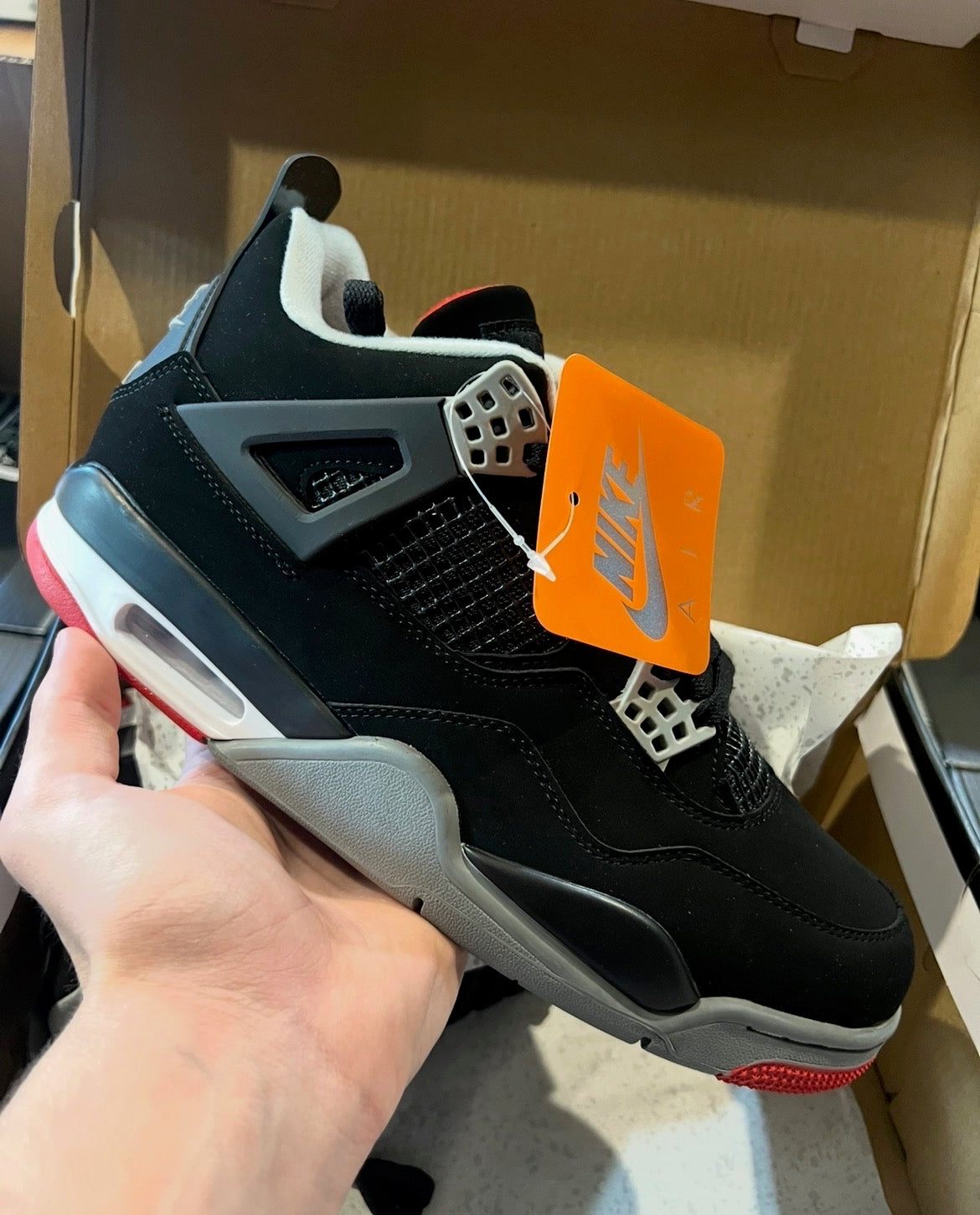 Jordan Bred 4s